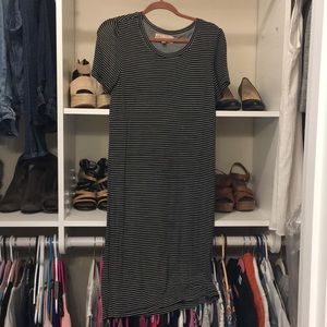 Black and white fitted dress